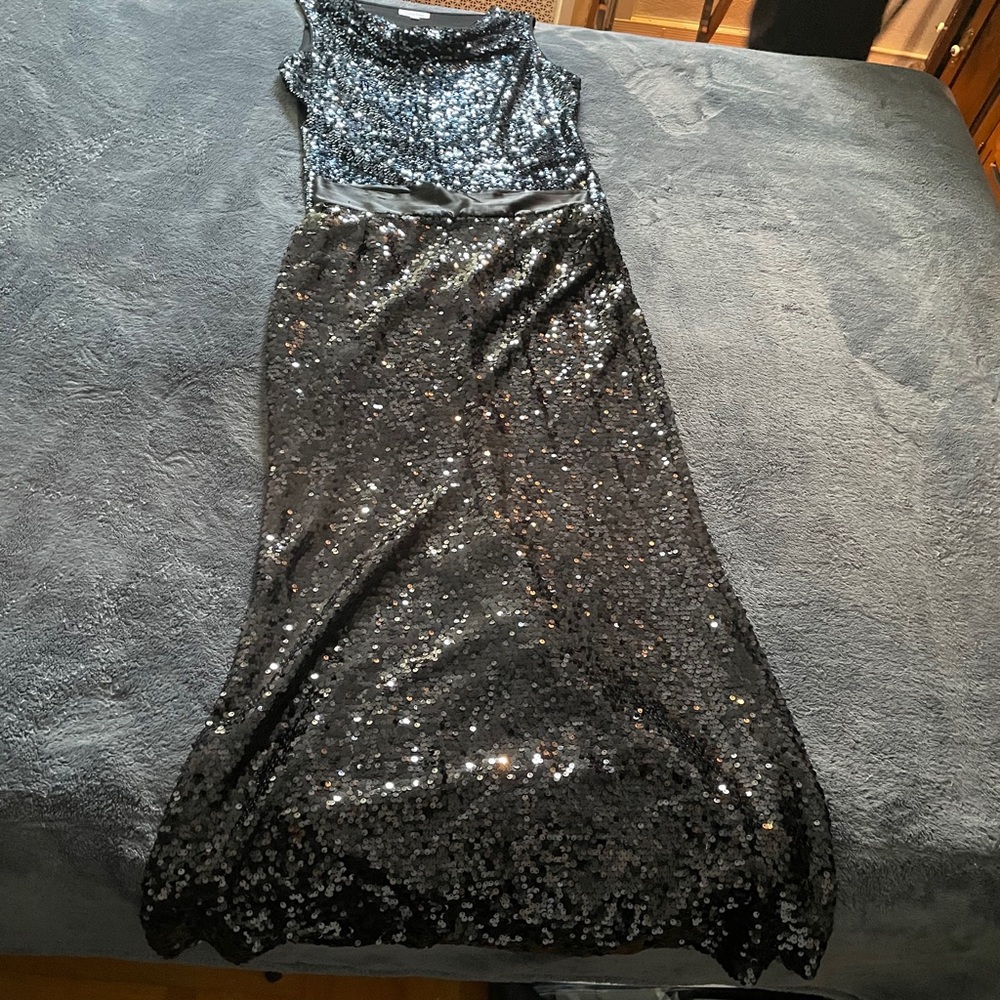 Calvin Kelin sequined set